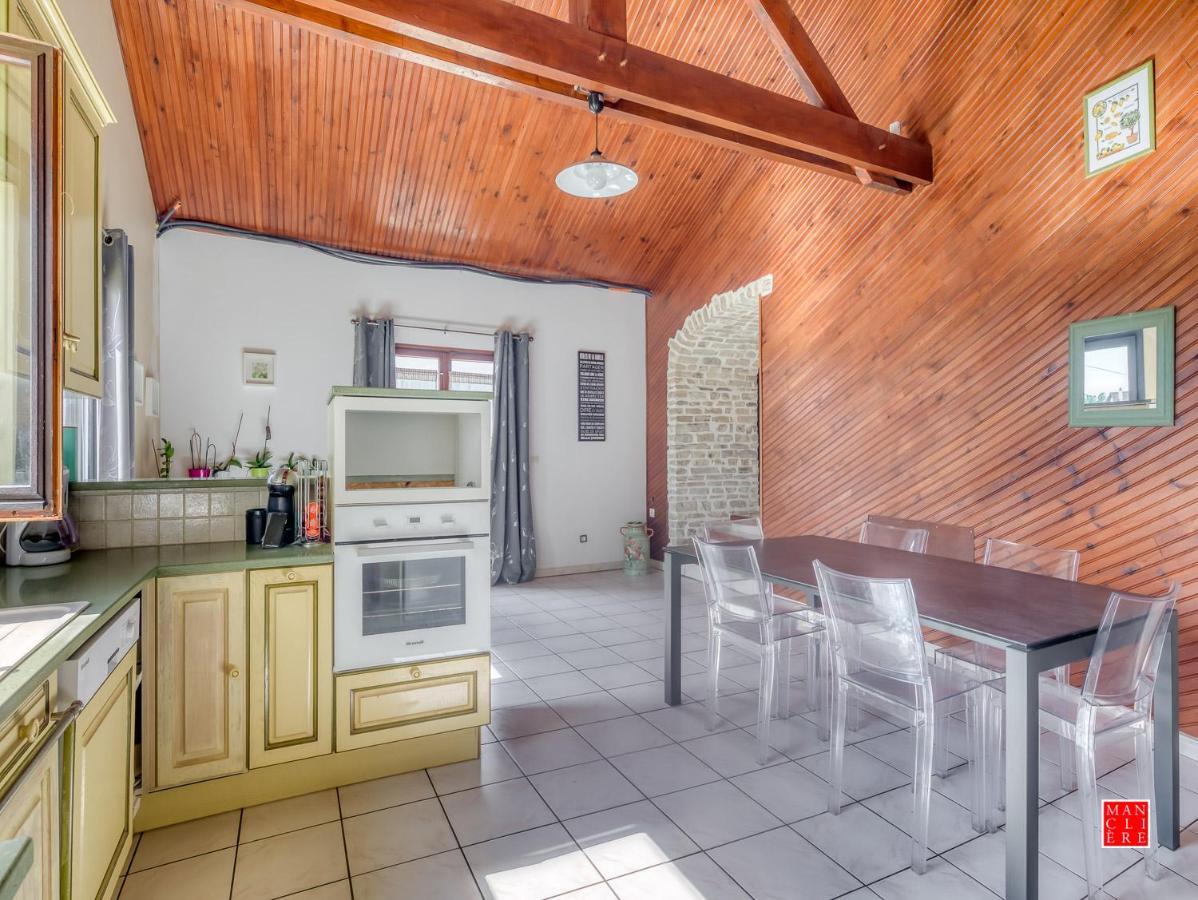 Châtellerault Maison Blanche Piscine Et Petit Dejeuner מראה חיצוני תמונה
